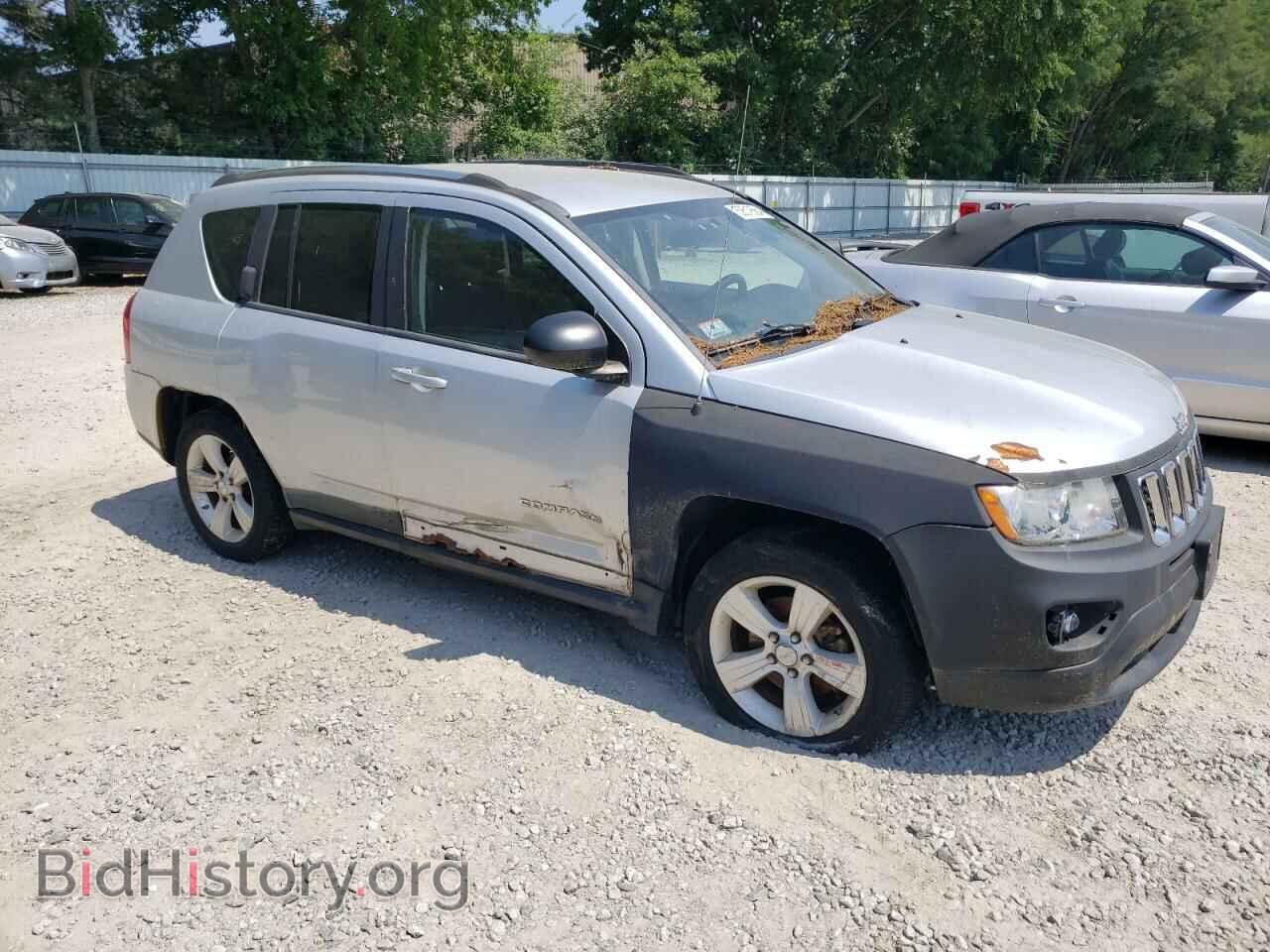 2011 JEEP COMPASS - VIN: 1J4NF1FB5BD222896 - Photo 4