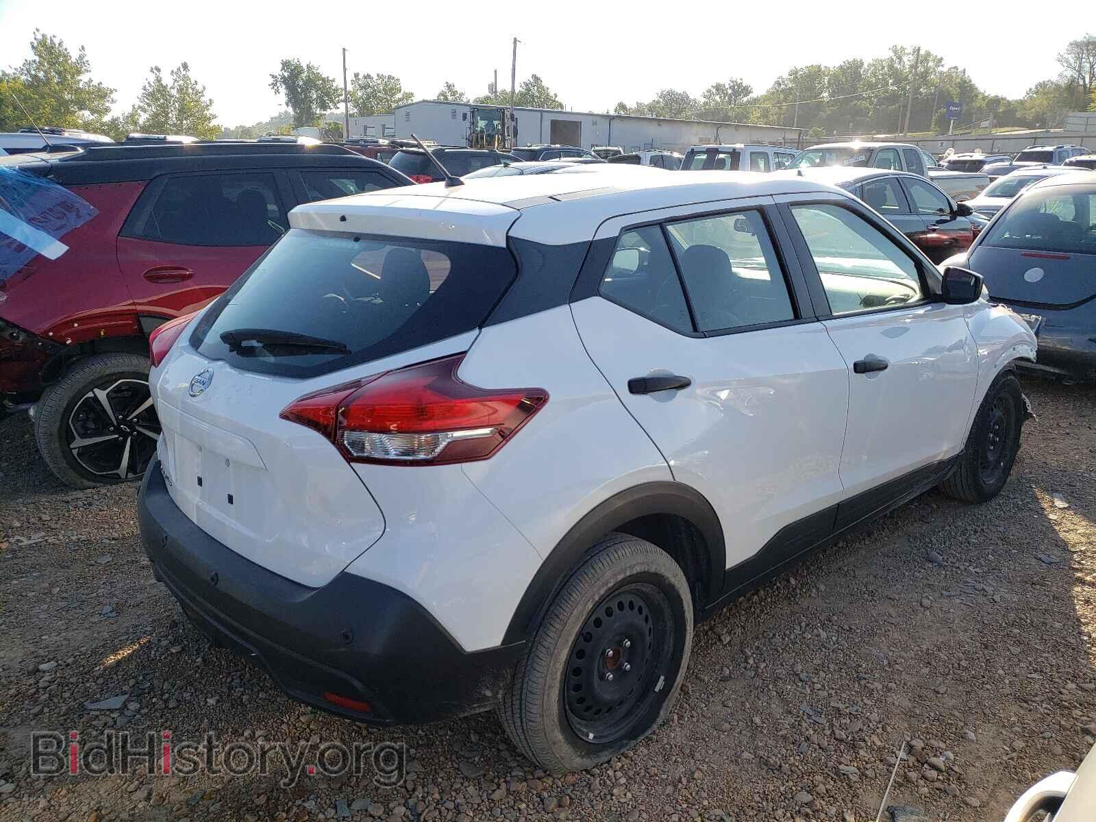 2020 NISSAN KICKS - VIN: 3N1CP5BV3LL516295 - Фото 4
