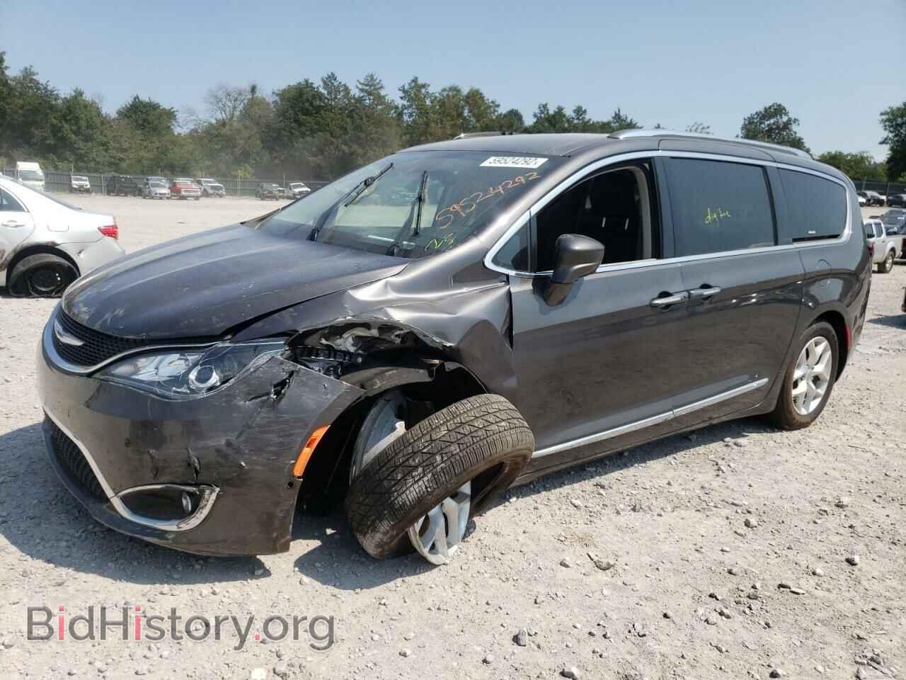 2018 CHRYSLER PACIFICA - VIN: 2C4RC1EG4JR106372 - Photo 9
