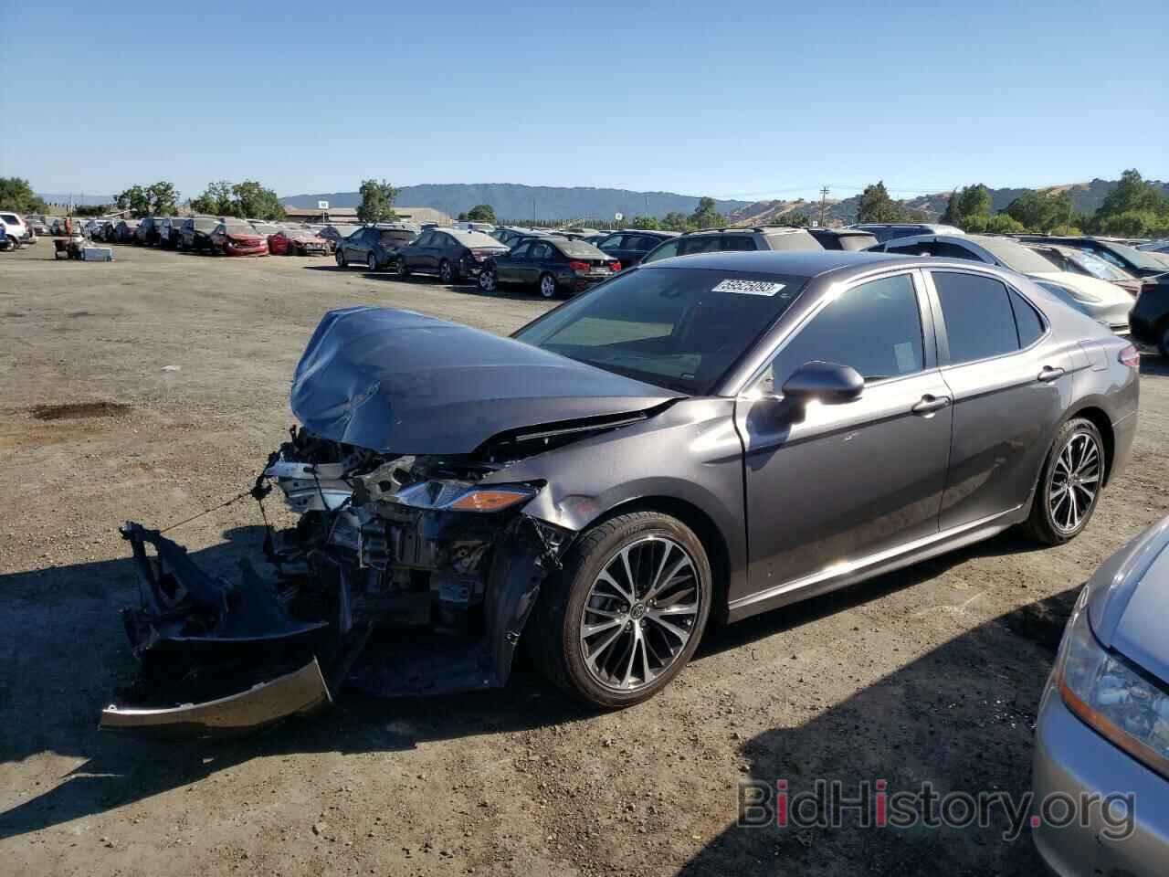 Photo 4T1G11AKXLU505294 - TOYOTA CAMRY 2020