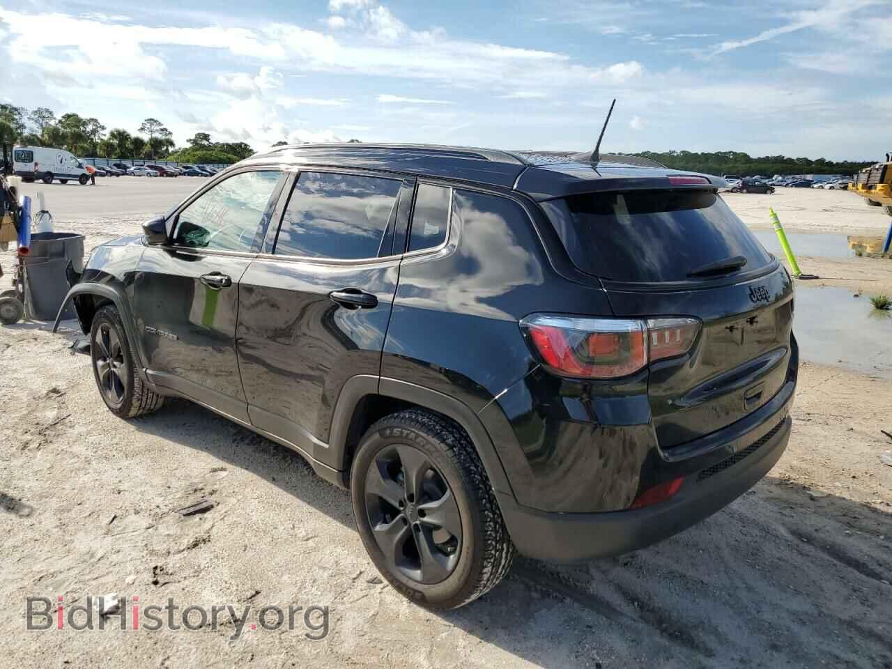2020 JEEP COMPASS - VIN: 3C4NJCBB2LT141064 - Фото 3