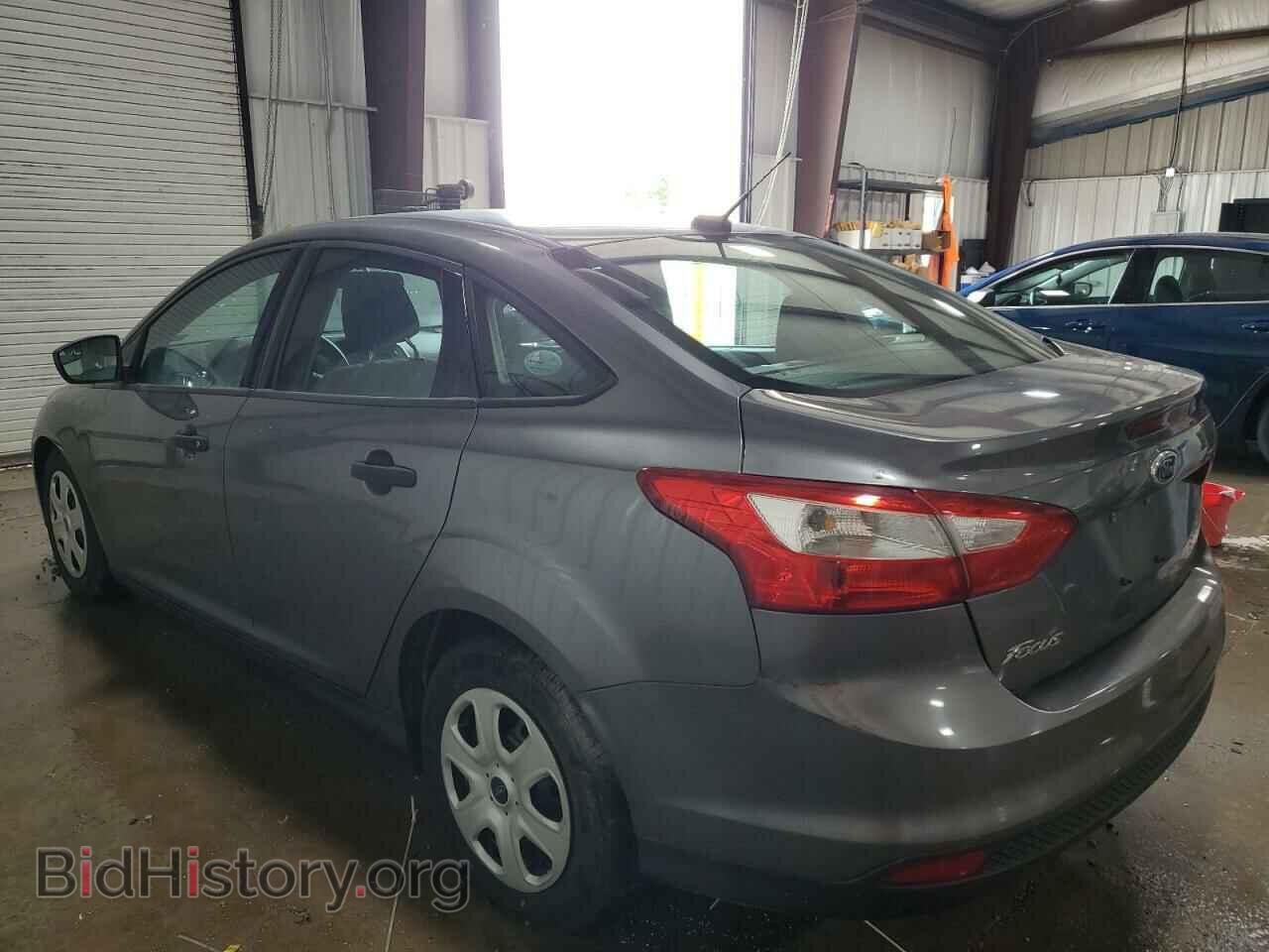2013 FORD FOCUS - VIN: 1FADP3E2XDL379950 - Фото 2