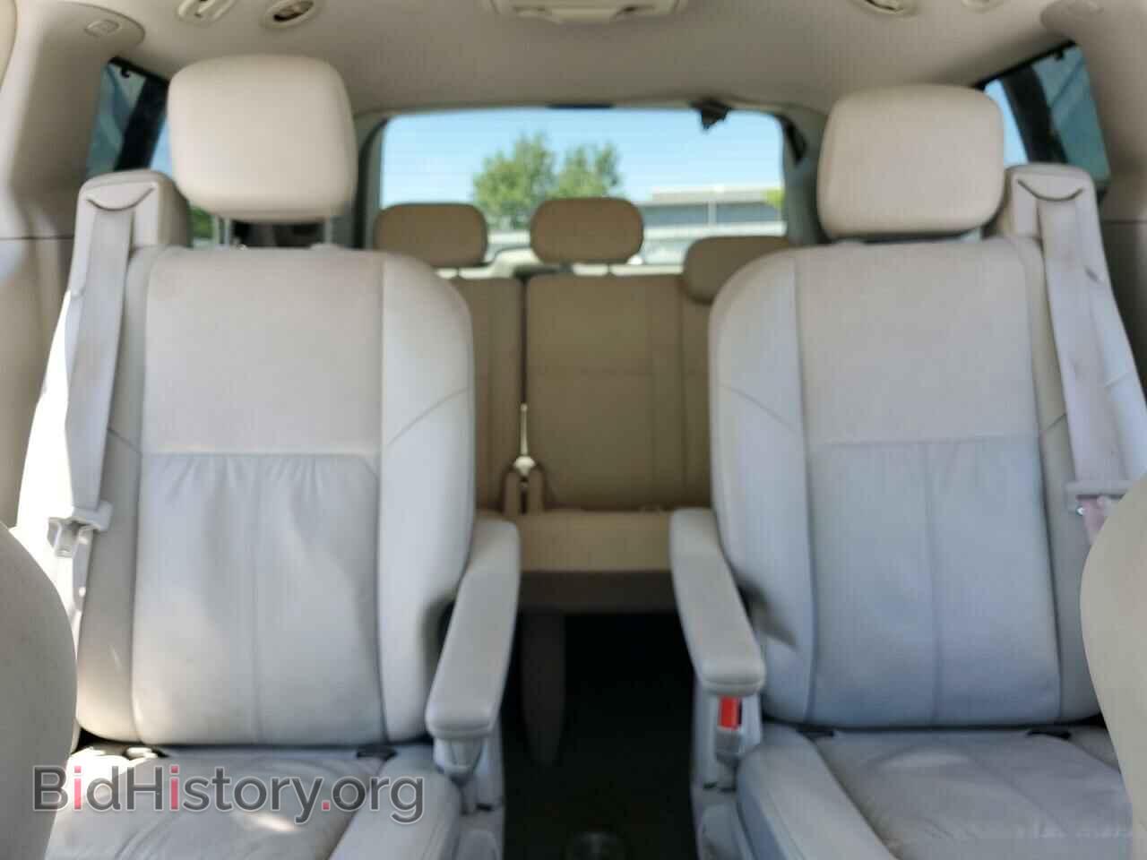 2008 CHRYSLER MINIVAN - VIN: 2A8HR64X18R718217 - Фото 10