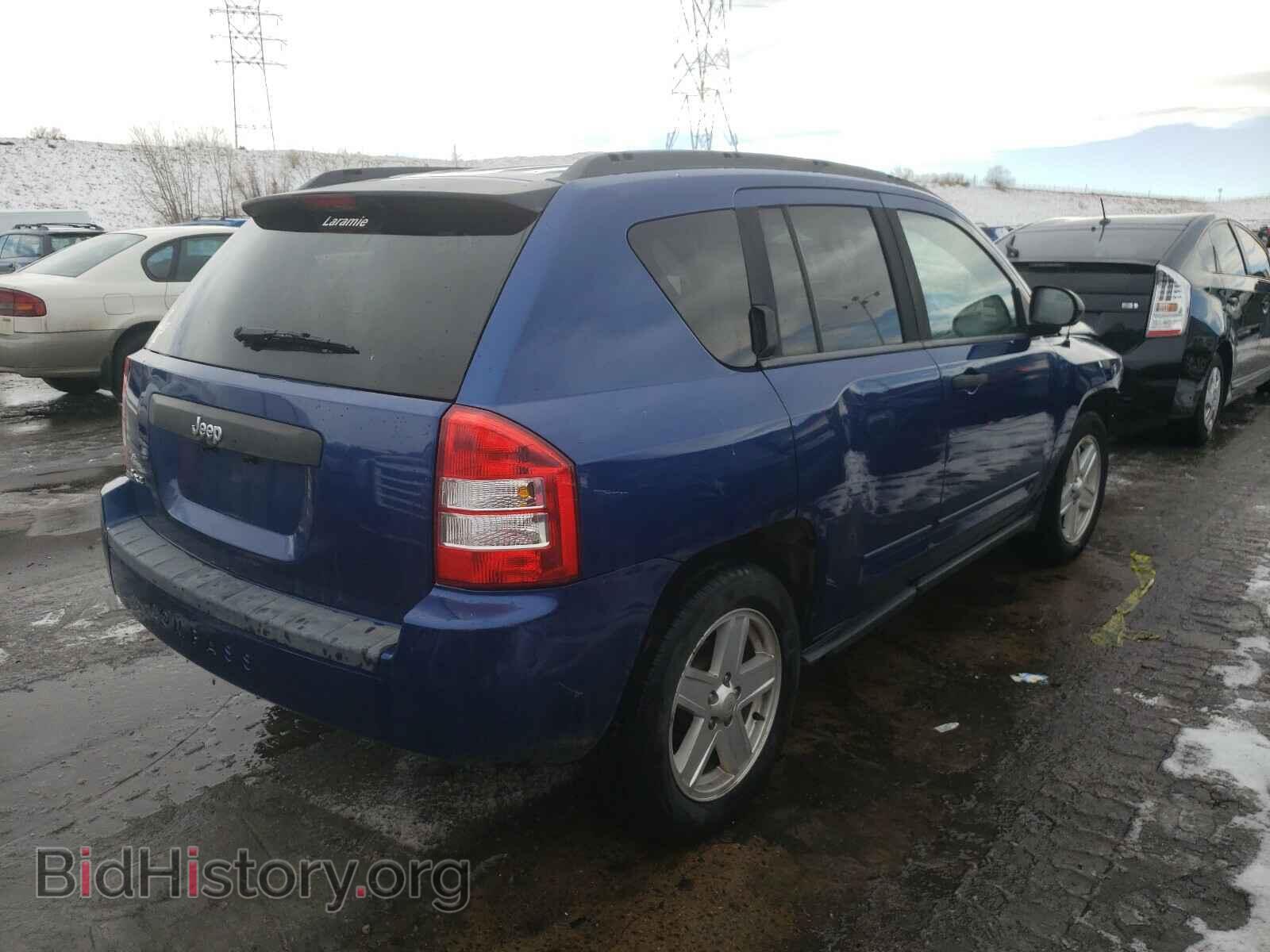 2009 JEEP COMPASS - VIN: 1J8FF47B59D188715 - Photo 4