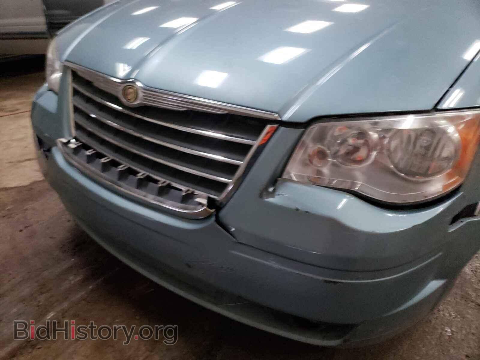 2008 CHRYSLER MINIVAN - VIN: 2A8HR54P78R672029 - Фото 9