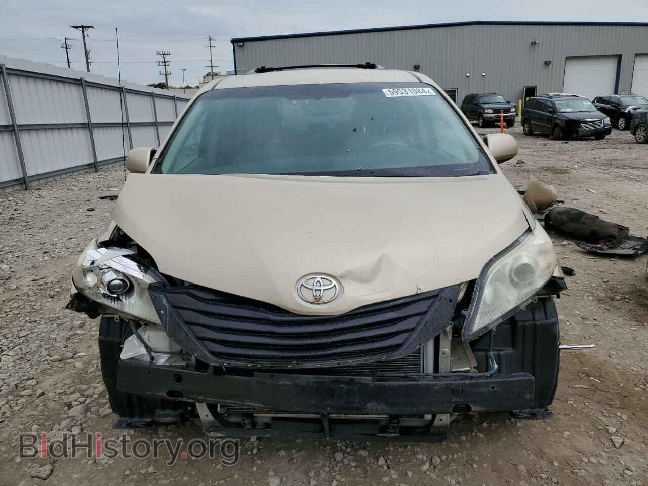 2011 TOYOTA All Models - VIN: 5TDKK3DC3BS049265 - Фото 5