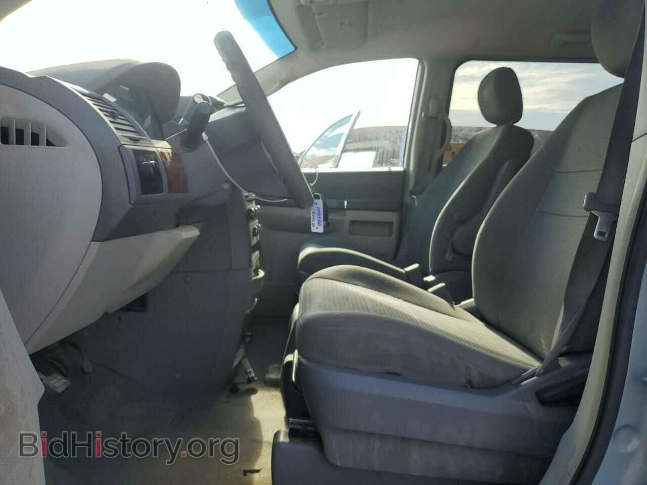 2008 CHRYSLER MINIVAN - VIN: 2A8HR44H18R726928 - Фото 7