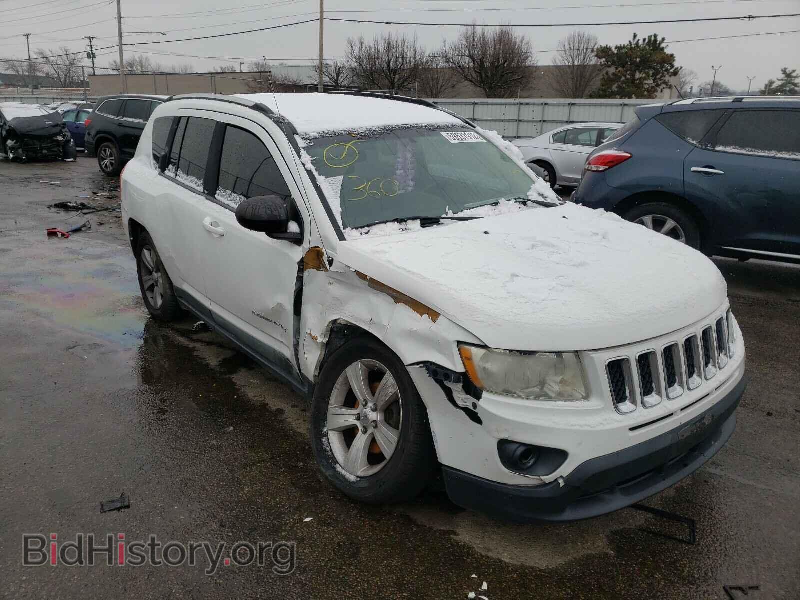 Фотография 1J4NF1FB5BD197062 - JEEP COMPASS 2011