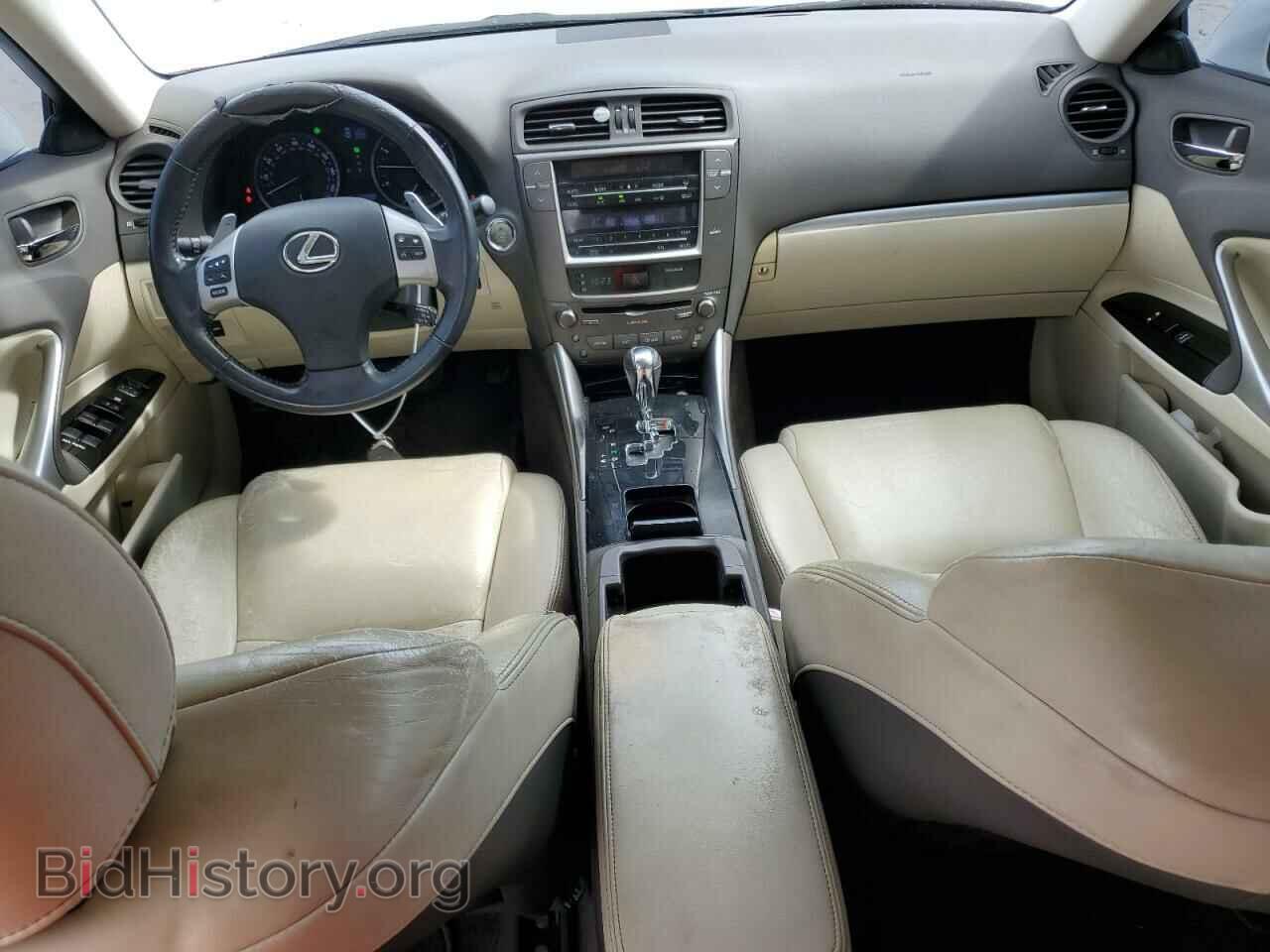 2011 LEXUS IS - VIN: JTHBF5C27B5140858 - Photo 8