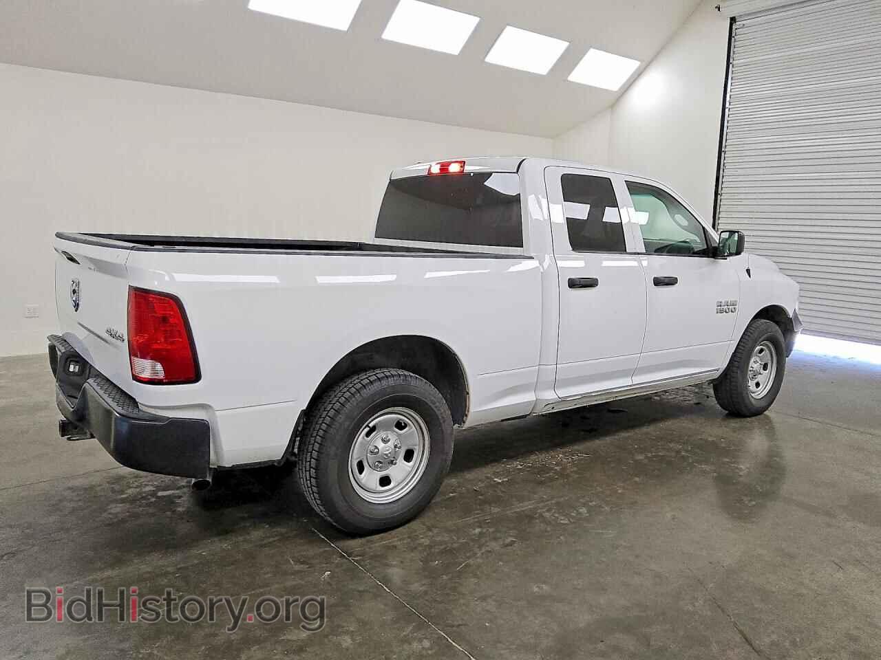 2018 RAM 1500 - VIN: 1C6RR7FG1JS303392 - Фото 3