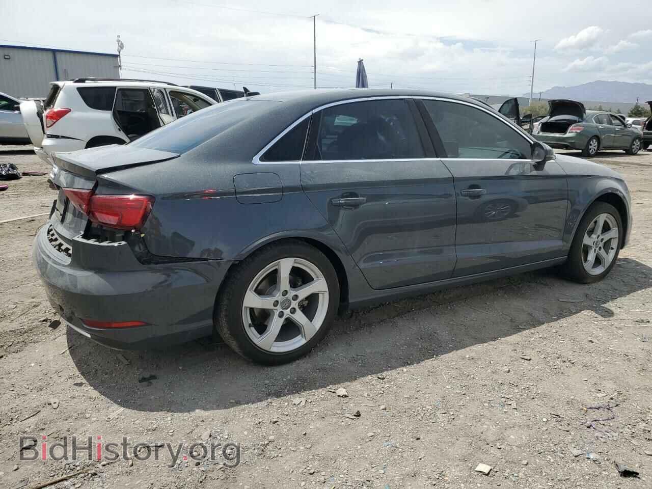 2019 AUDI A3 - VIN: WAUAUGFF8K1010833 - Фото 3