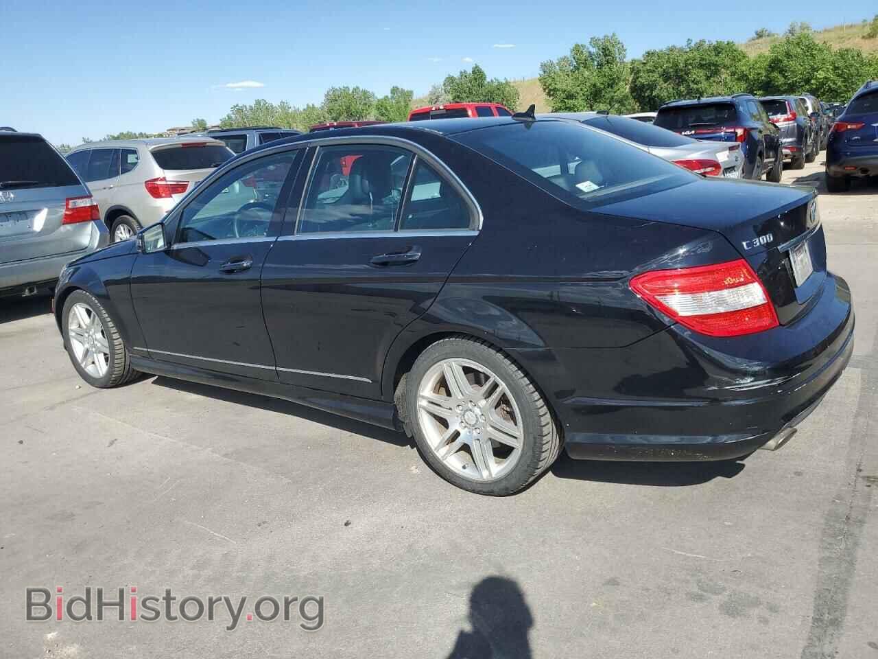 2011 MERCEDES-BENZ C-CLASS - VIN: WDDGF5EB2BA417577 - Фото 2