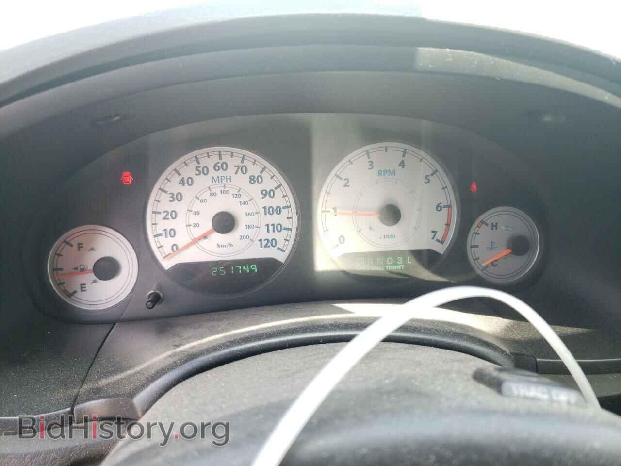2006 CHRYSLER MINIVAN - VIN: 2A4GP54L86R738598 - Фото 9