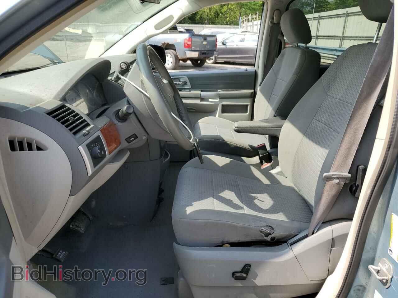 2008 CHRYSLER MINIVAN - VIN: 2A8HR54P68R658445 - Фото 7
