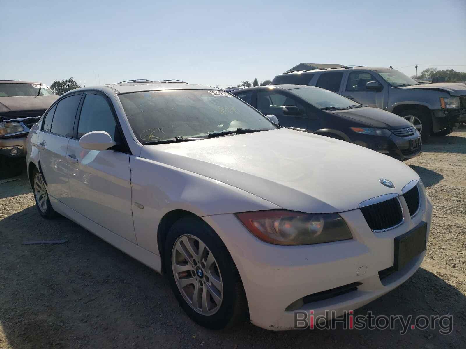 Photo WBAVC535X7FZ76812 - BMW 3 SERIES 2007