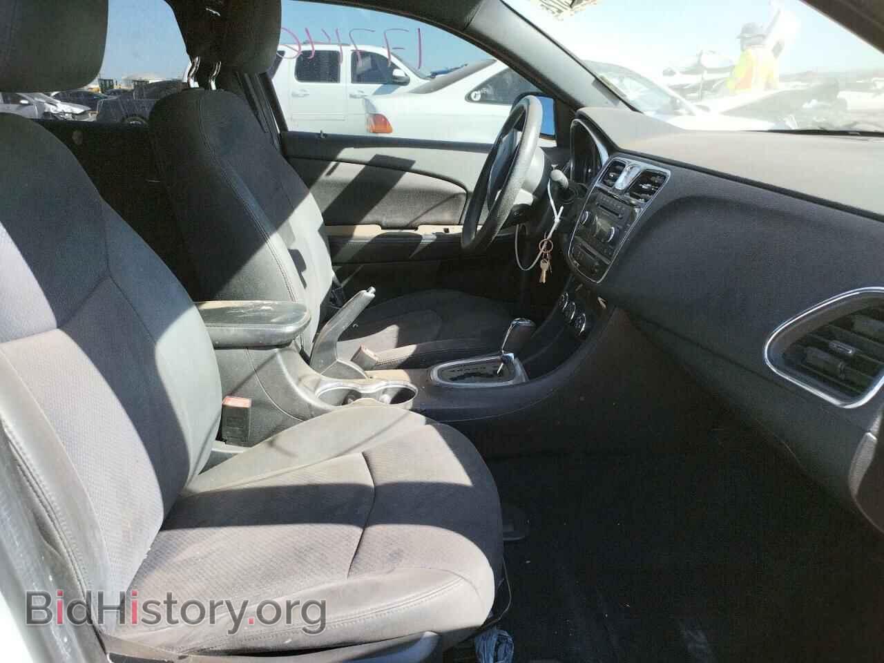 2014 CHRYSLER 200 - VIN: 1C3CCBABXEN122797 - Фото 5