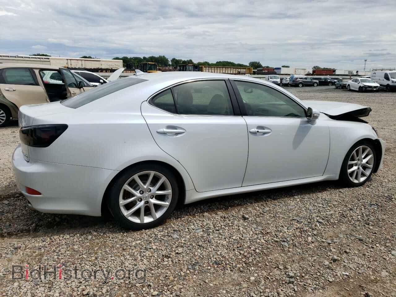 2011 LEXUS IS - VIN: JTHCE5C24B5000757 - Фото 3