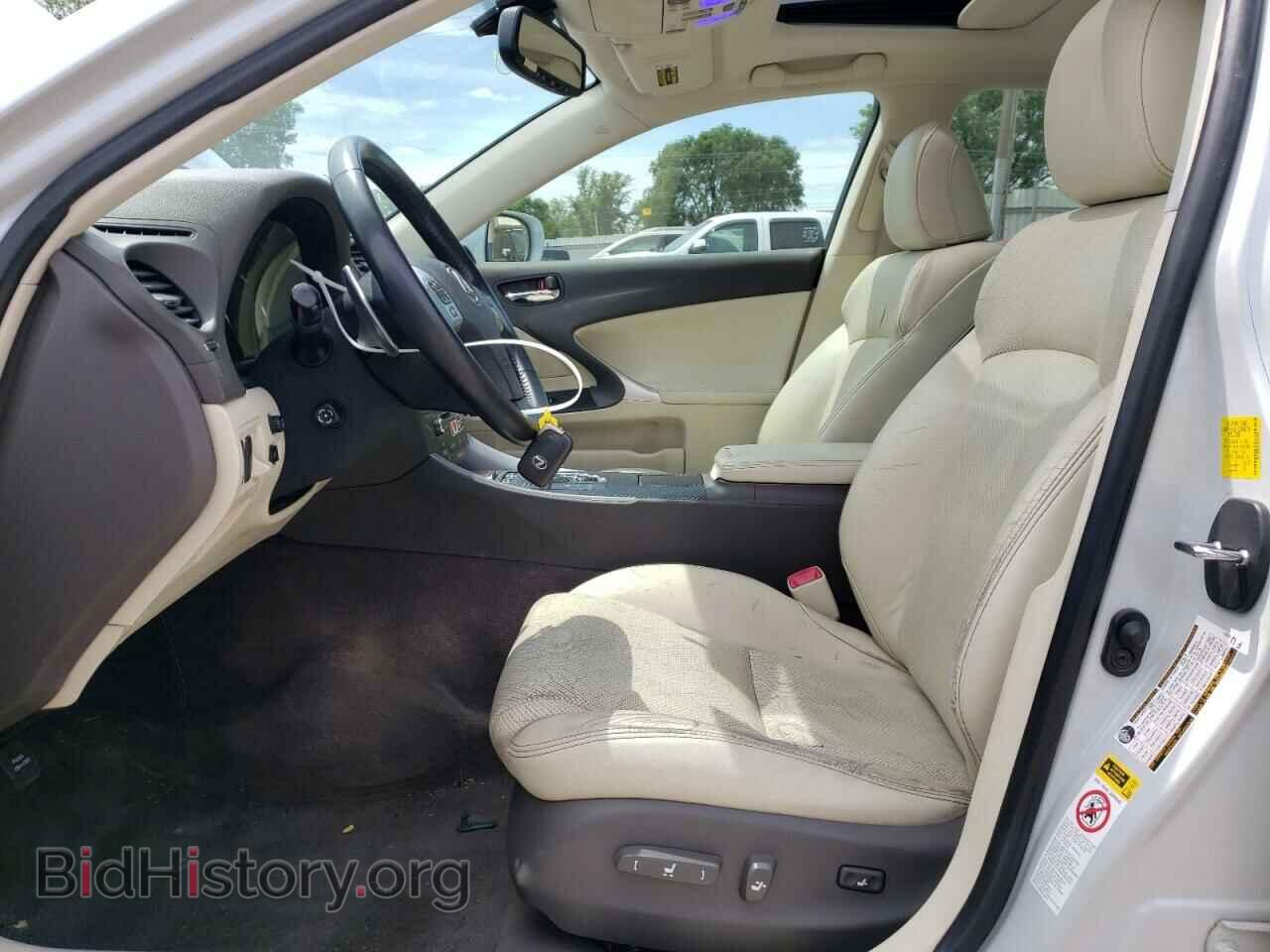 2011 LEXUS IS - VIN: JTHCE5C24B5000757 - Фото 7