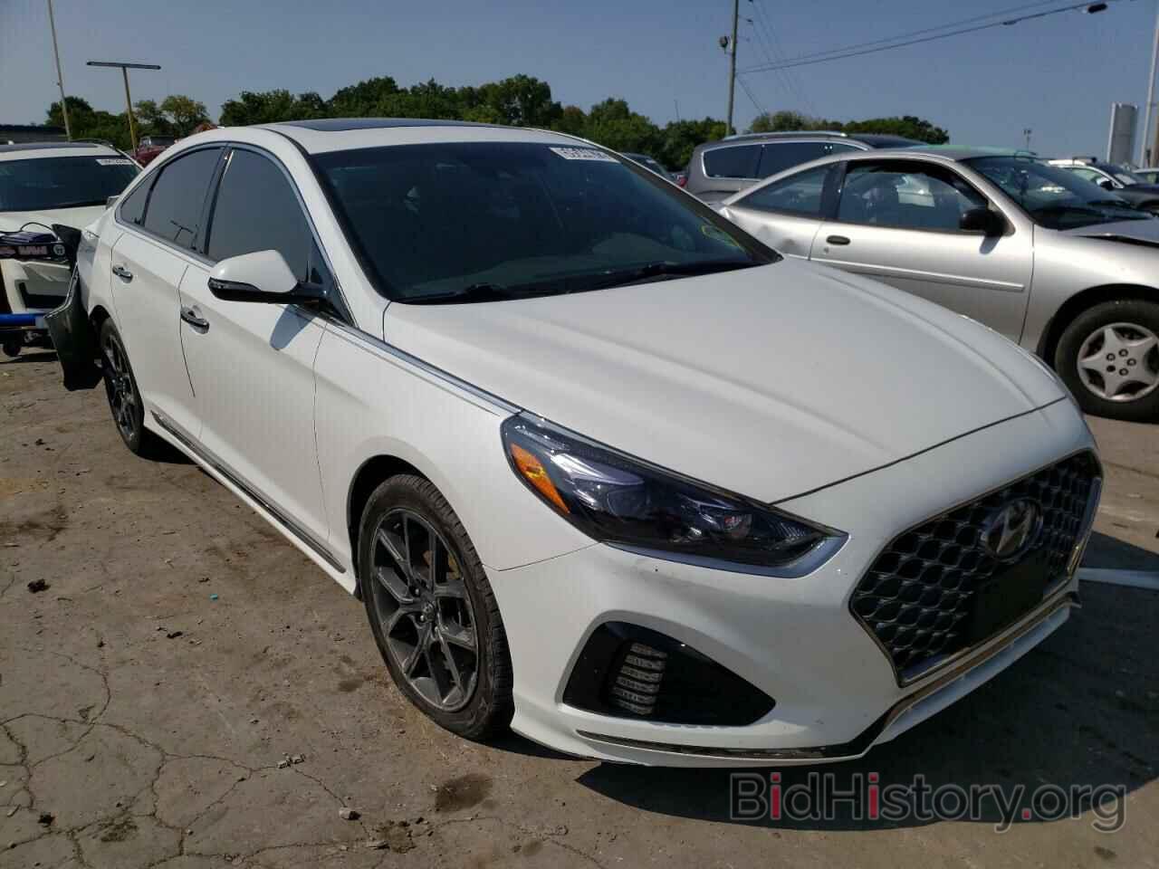 Фотография 5NPE34AB3JH676158 - HYUNDAI SONATA 2018