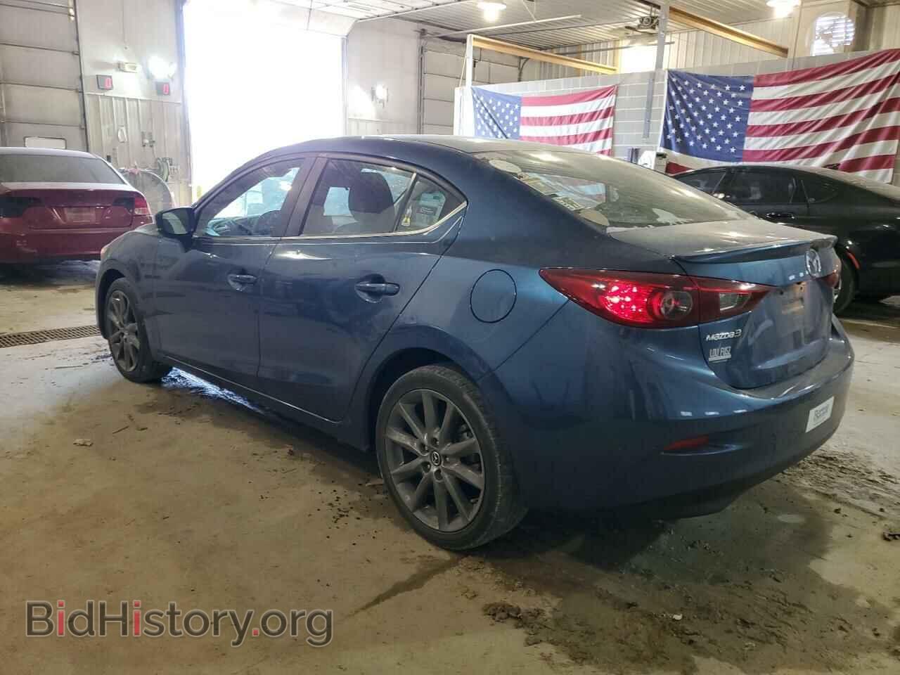2018 MAZDA 3 - VIN: 3MZBN1V31JM169345 - Фото 2