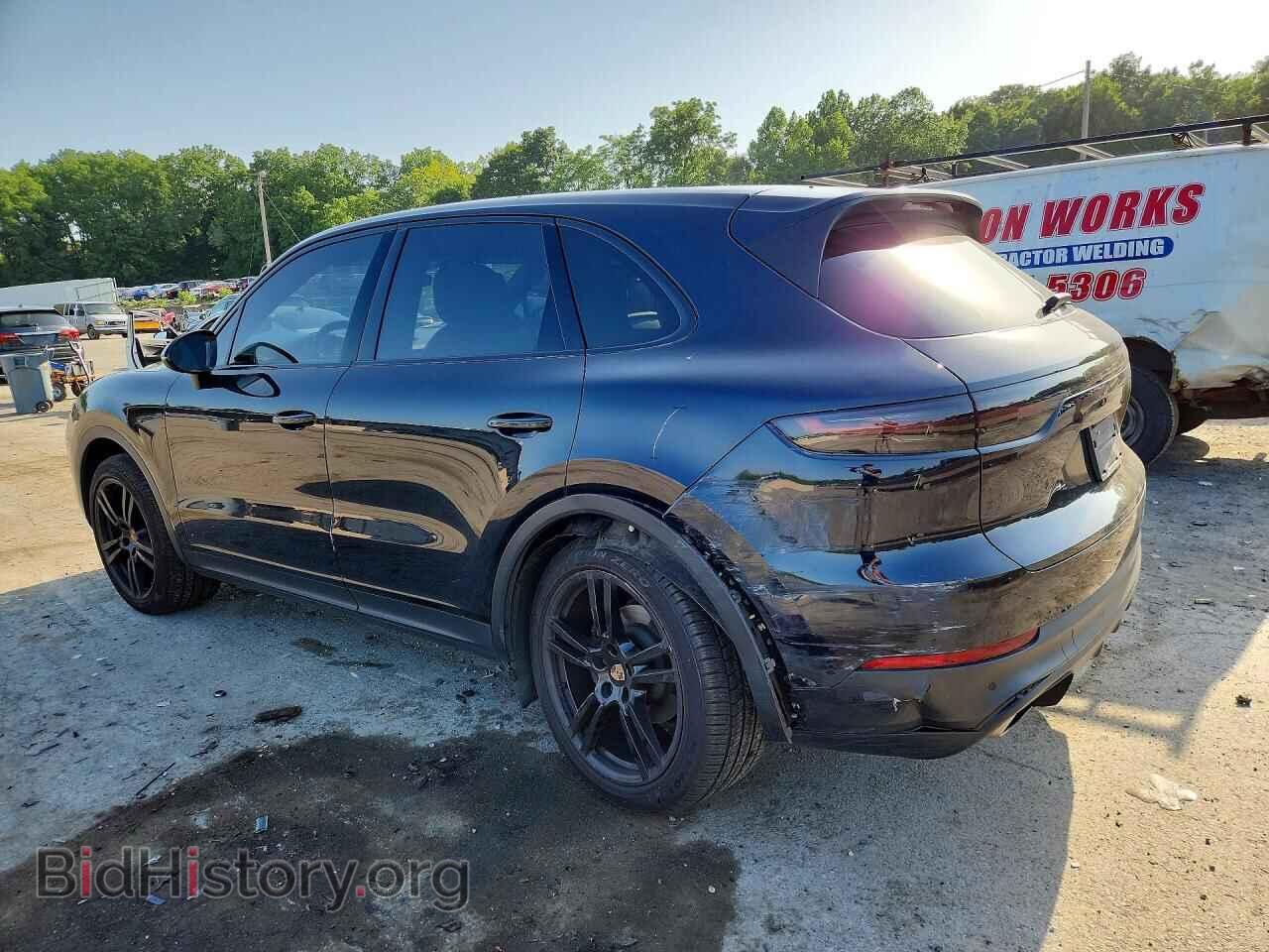 2019 PORSCHE CAYENNE - VIN: WP1AA2AY3KDA07441 - Photo 2