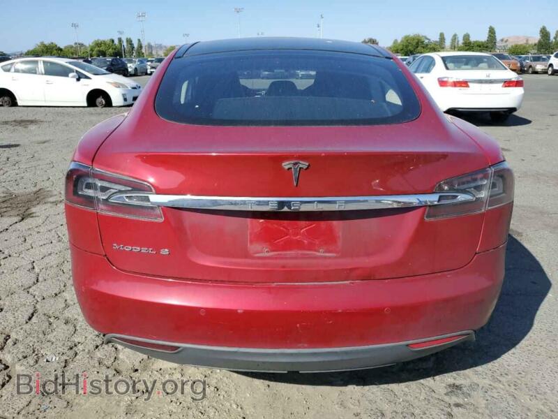 2016 Tesla MODEL S (VIN 5YJSA1E29GF136824) — фото 6 из 13