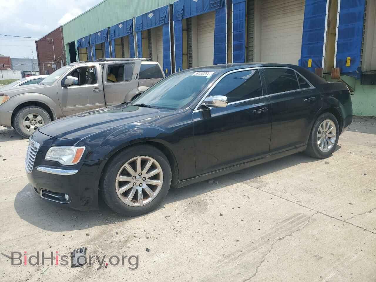Фотография 2C3CCACG9CH307951 - CHRYSLER 300 2012
