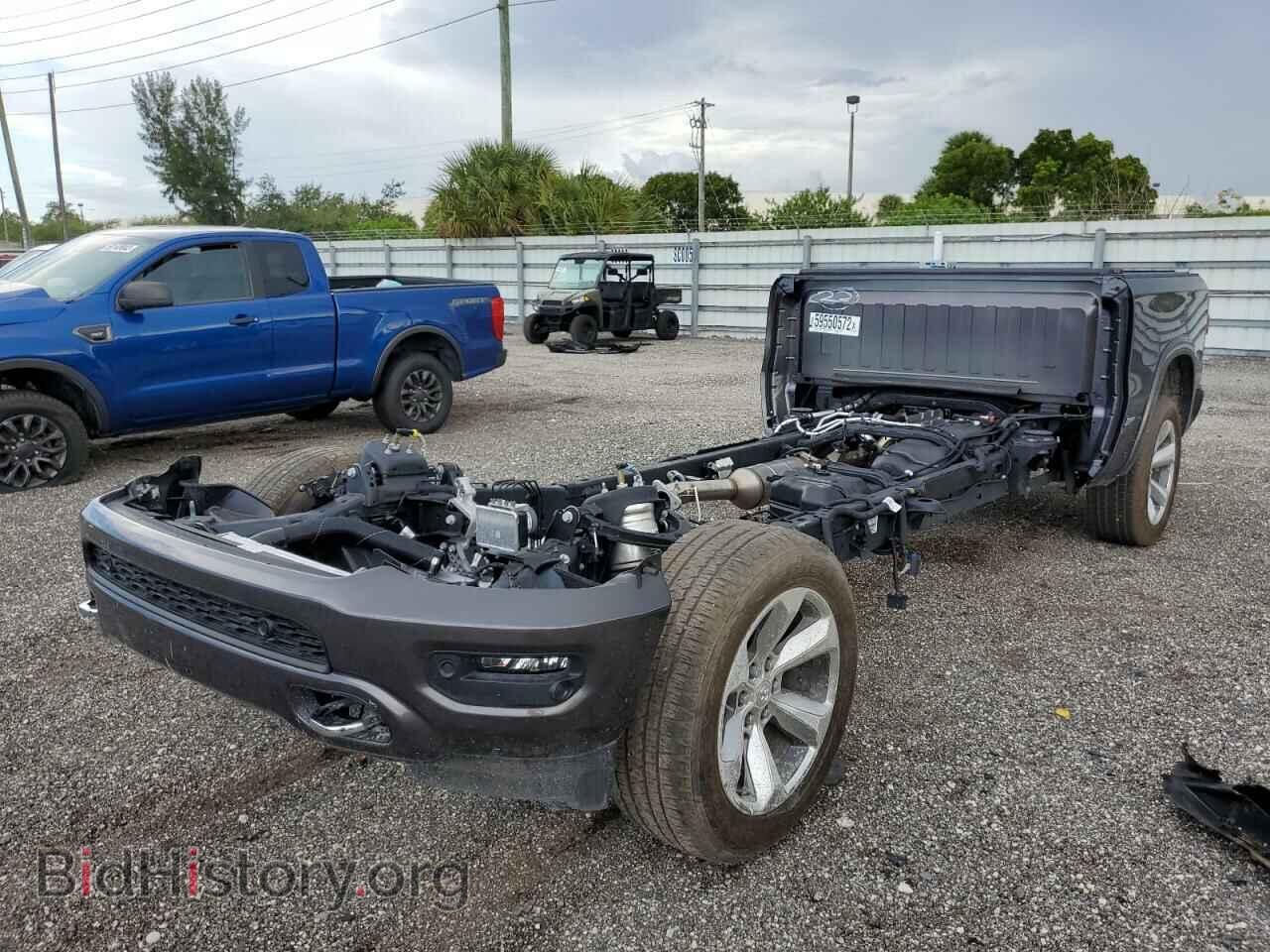 2021 RAM 1500 - VIN: 1C6SRFHM3MN748038 - Photo 2