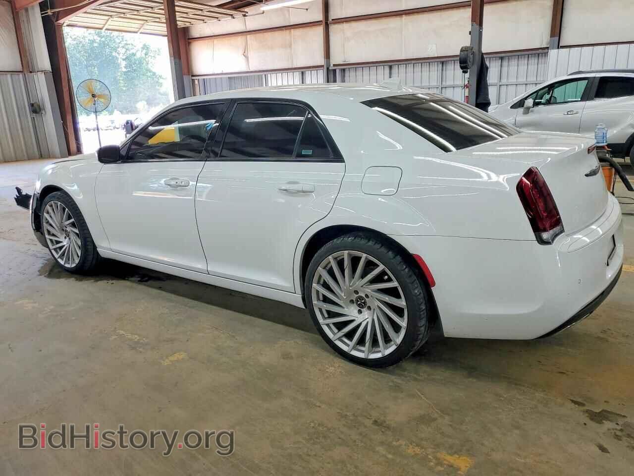 2021 CHRYSLER 300 - VIN: 2C3CCABG8MH595805 - Photo 2