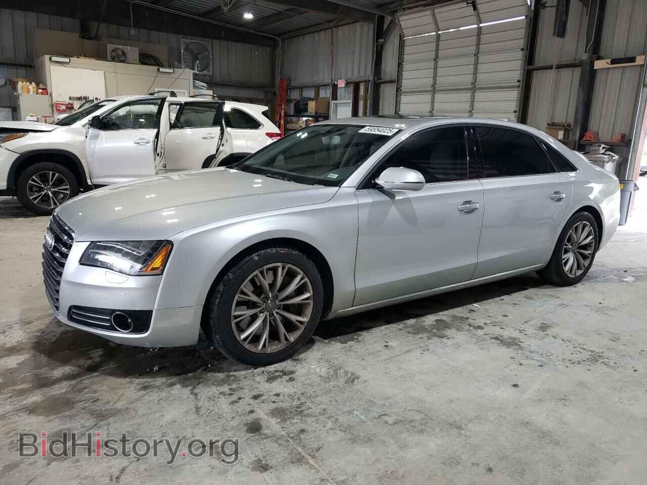 Photo WAURVAFD4CN038599 - AUDI A8 2012
