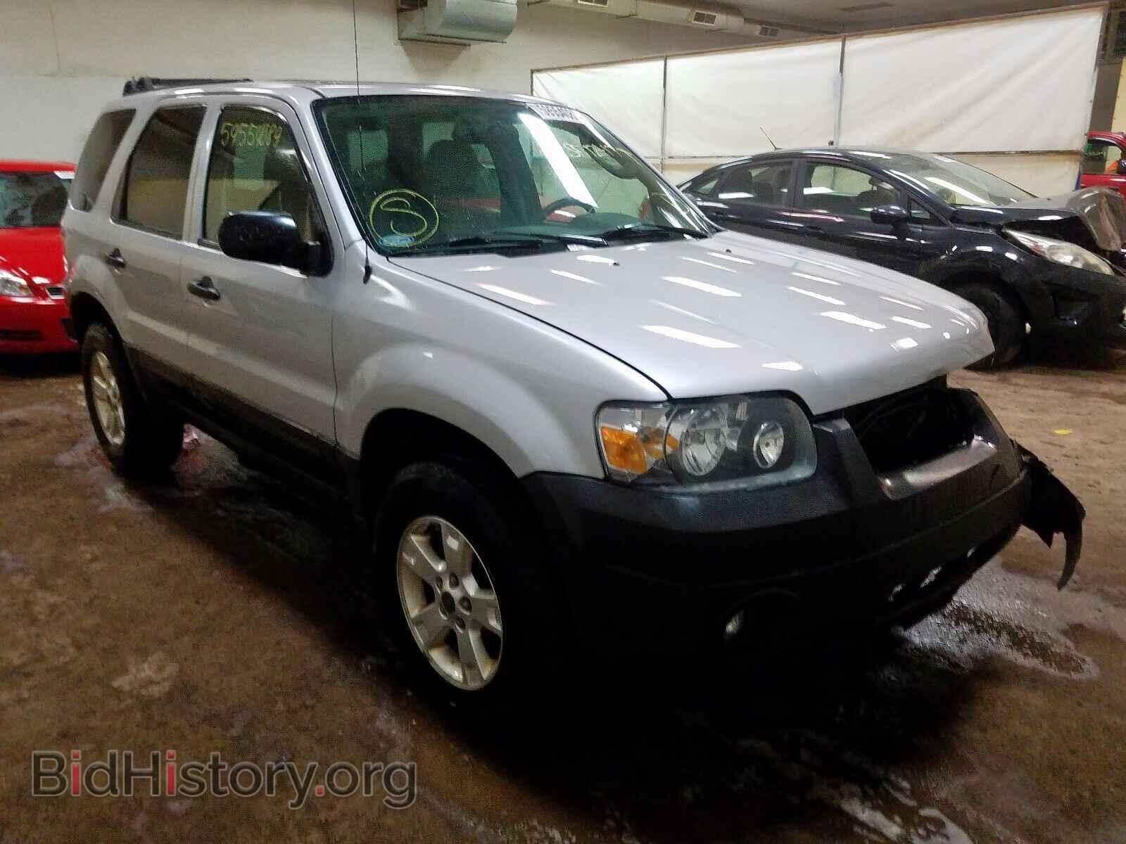 Photo 1FMYU03185KA74656 - FORD ESCAPE 2005
