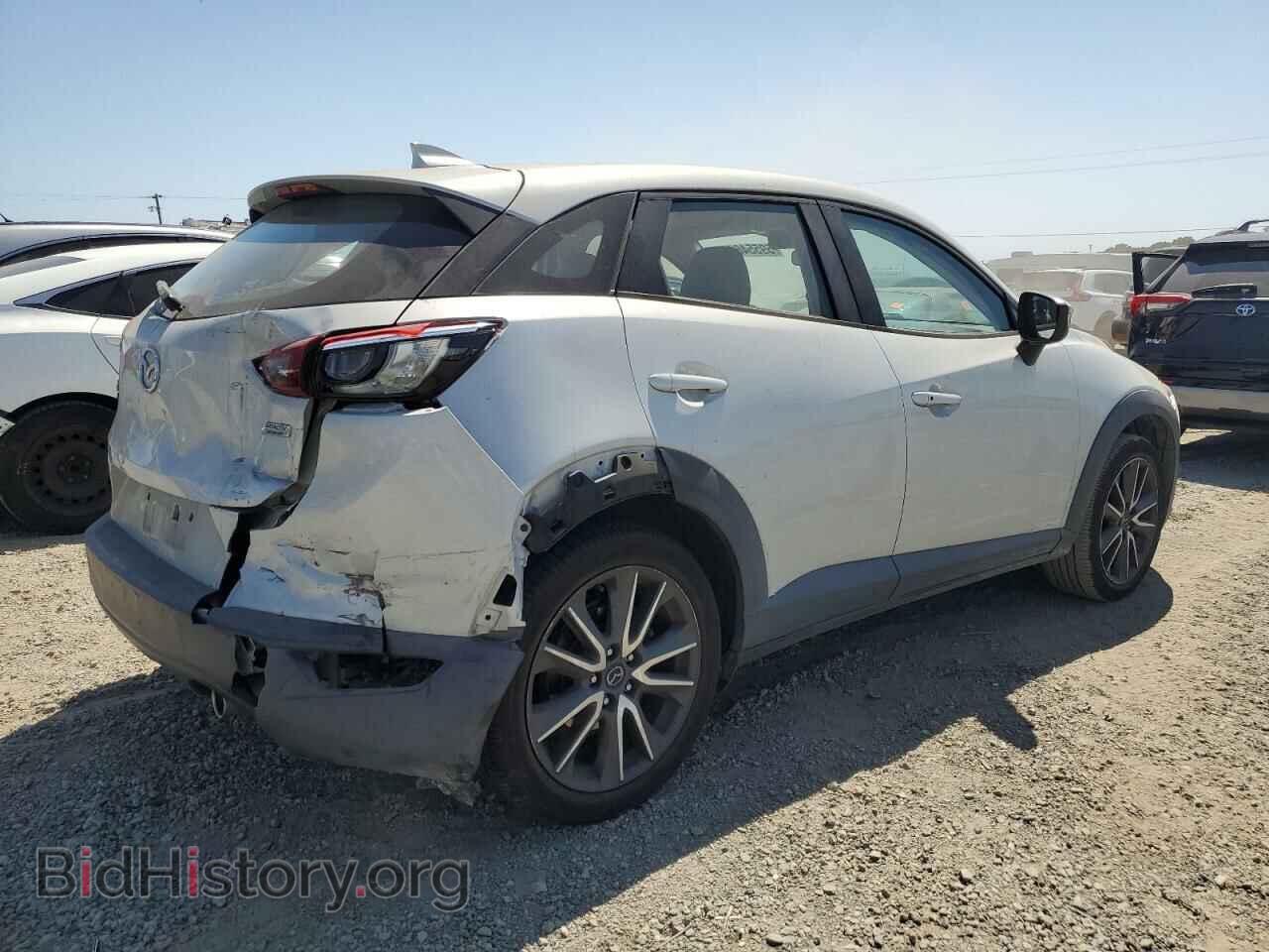 2017 MAZDA CX-3 - VIN: JM1DKFC7XH0143198 - Фото 3