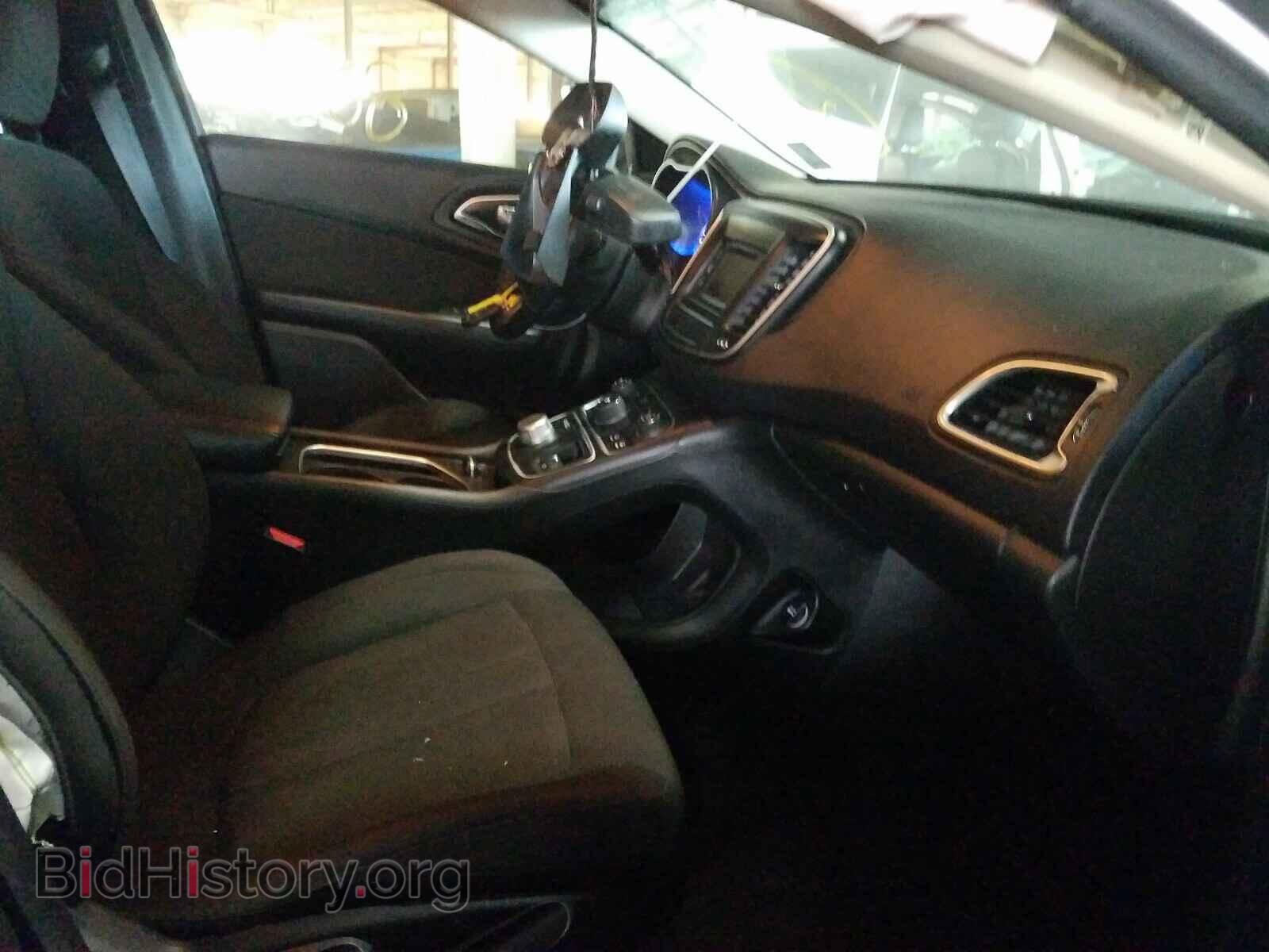 2016 CHRYSLER 200 - VIN: 1C3CCCAB4GN160342 - Фото 5