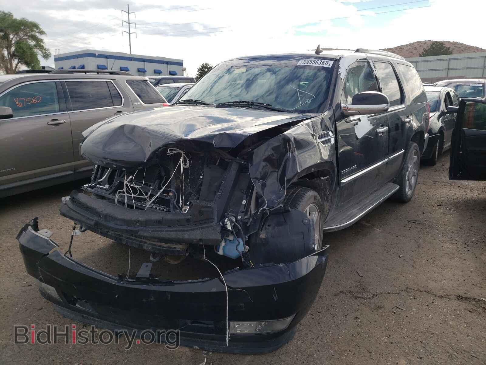 2011 CADILLAC ESCALADE - VIN: 1GYS4BEF9BR142720 - Фото 2