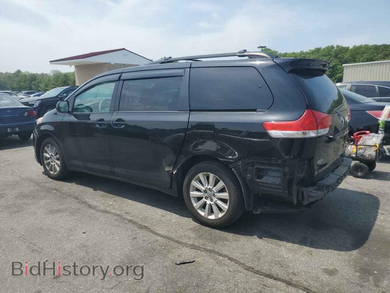 2011 TOYOTA All Models - VIN: 5TDJK3DC2BS014924 - Фото 2