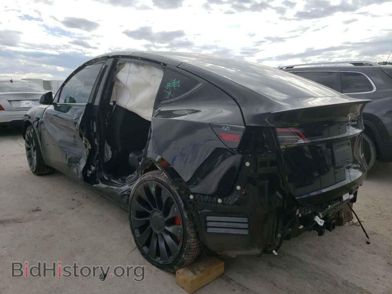 2021 TESLA MODEL Y - VIN: 5YJYGDEF7MF305621 - Photo 3