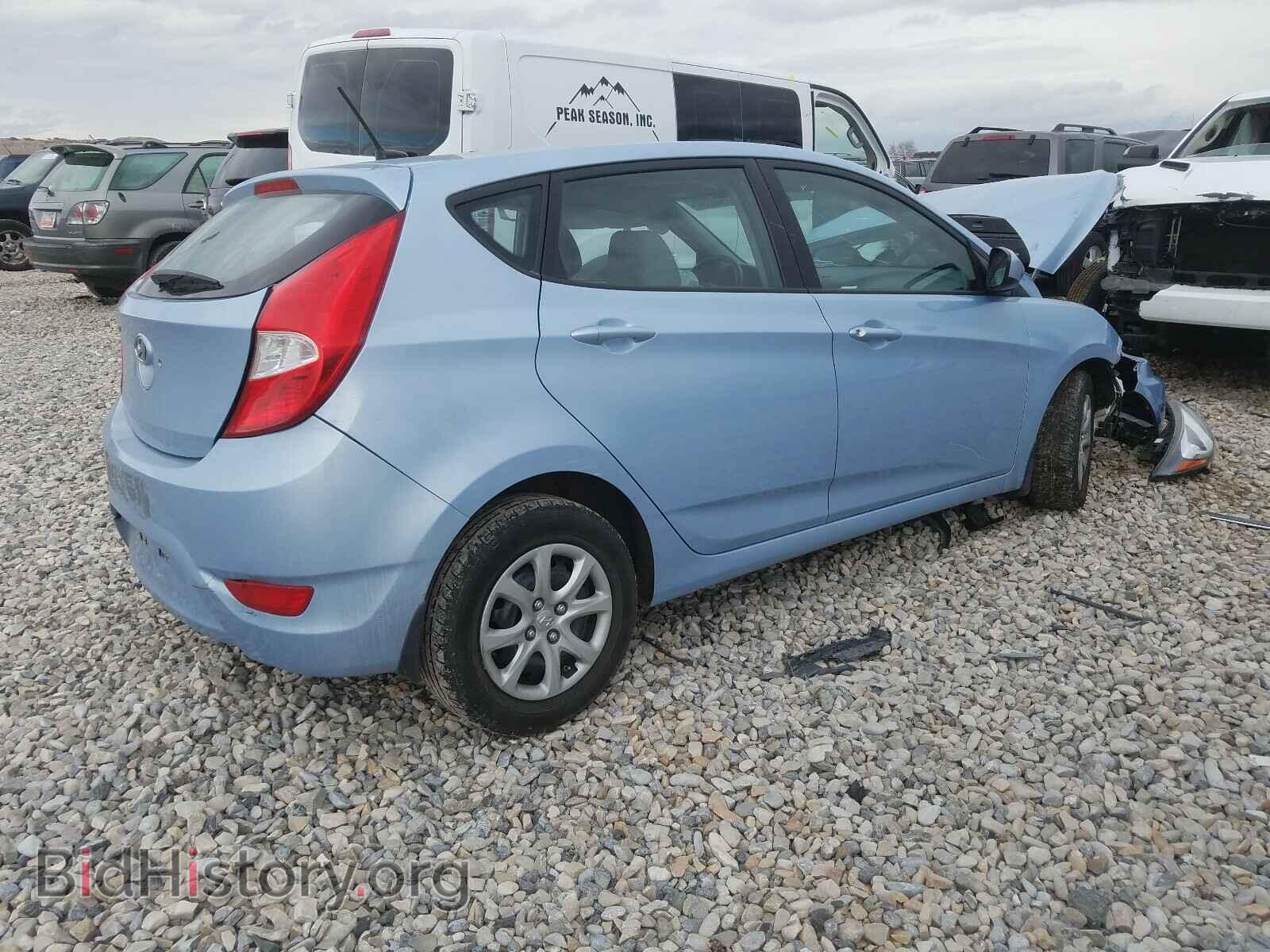 2013 HYUNDAI ACCENT - VIN: KMHCT5AE3DU131607 - Фото 4