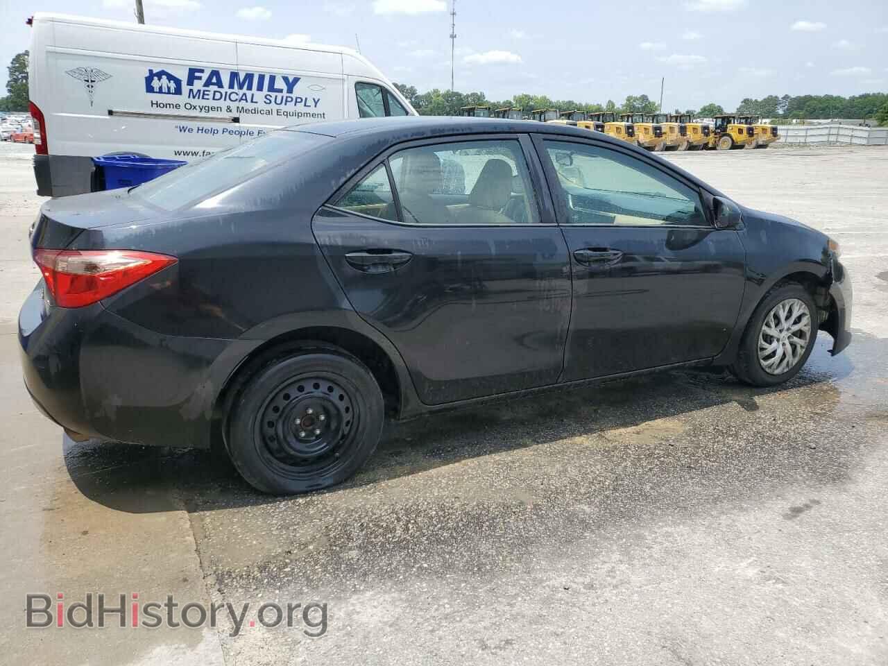 2018 TOYOTA COROLLA - VIN: 5YFBURHEXJP742589 - Фото 3
