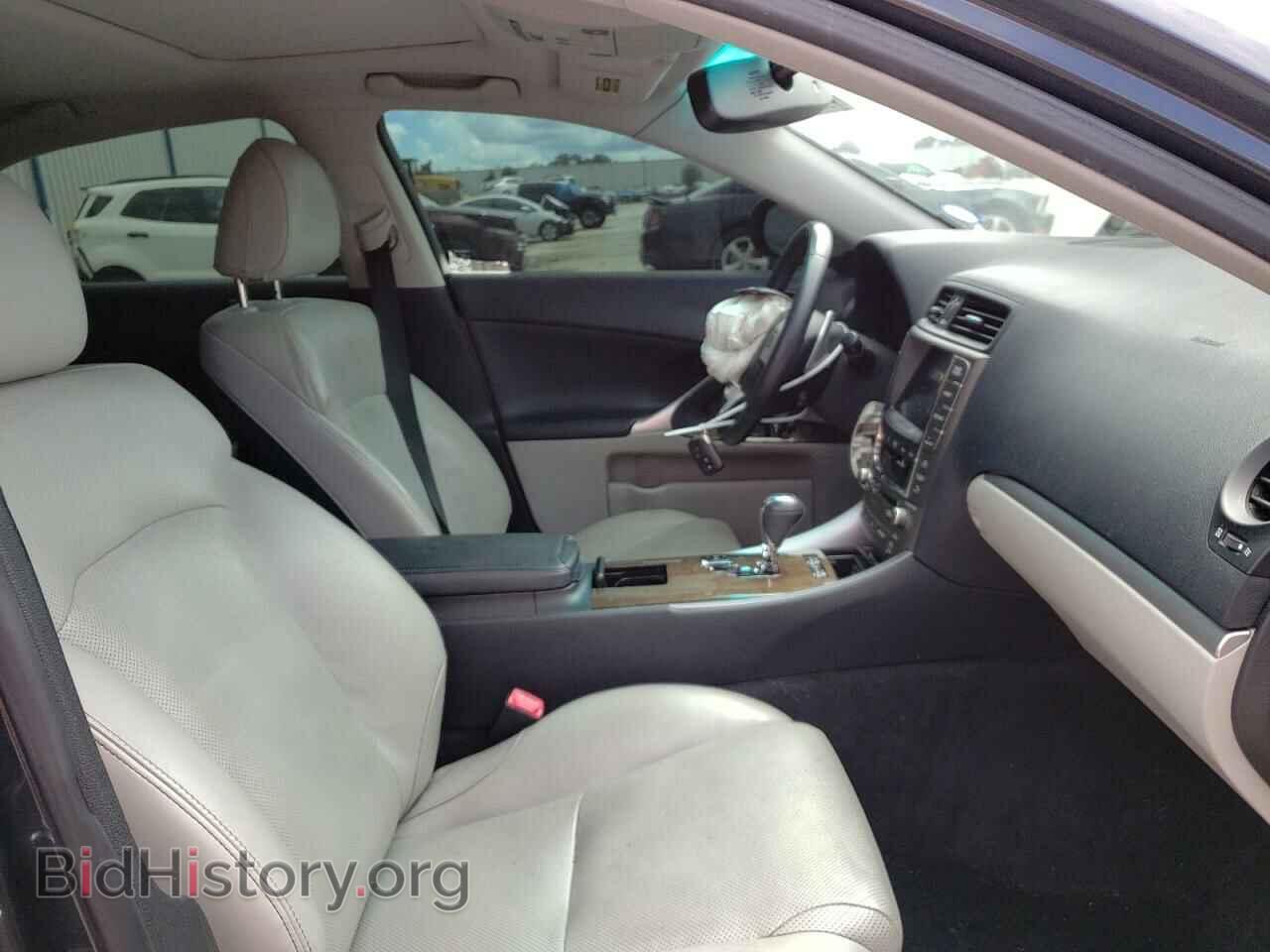 2011 LEXUS IS - VIN: JTHBF5C27B5145459 - Фото 5