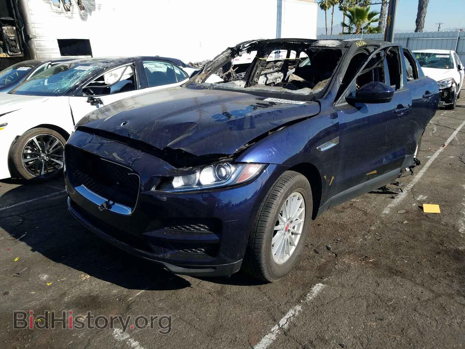 2017 JAGUAR F-PACE - VIN: SADCS2BV7HA065353 - Фото 2