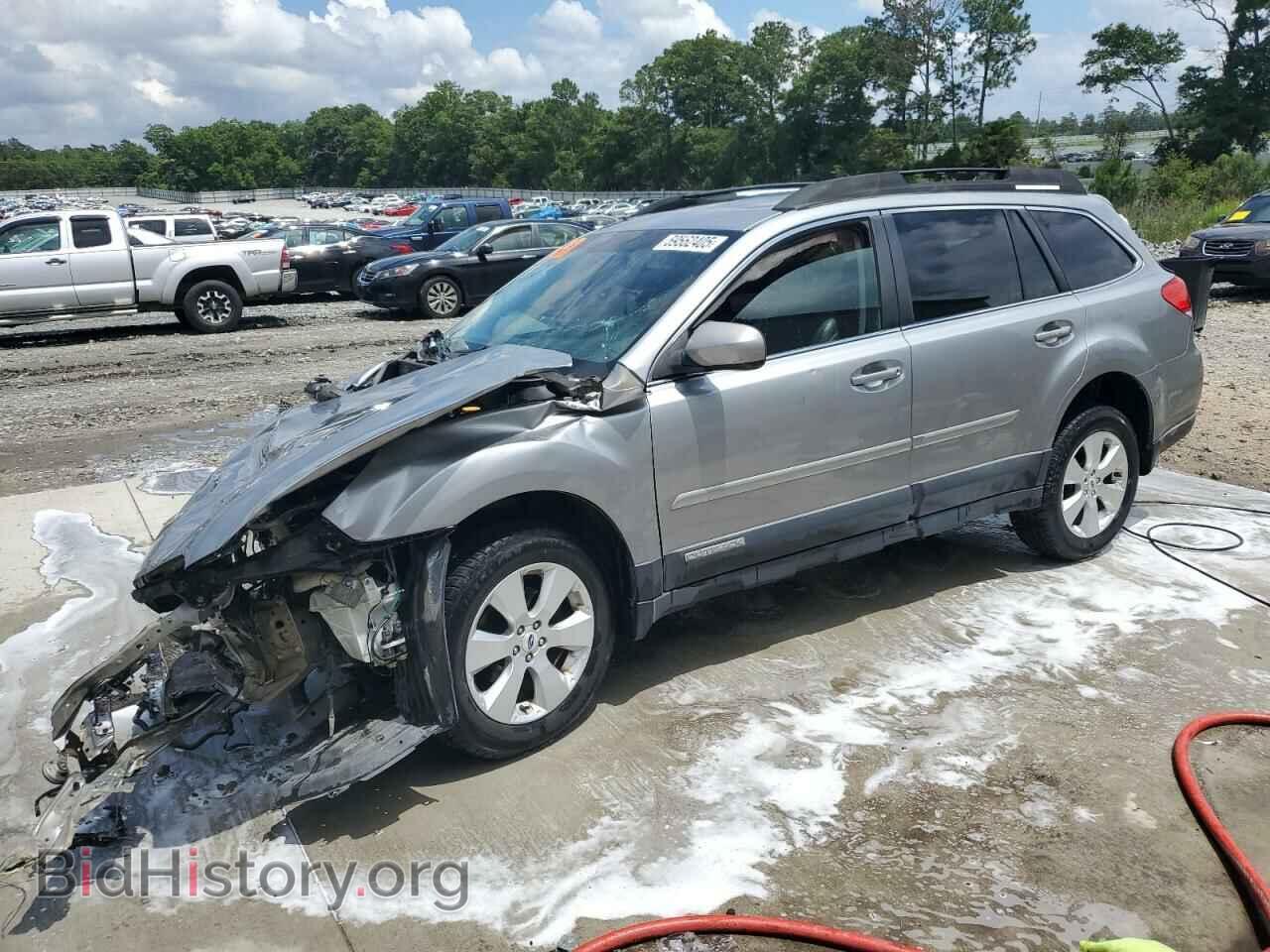 Photo 4S4BRBLC8B3436320 - SUBARU OUTBACK 2011