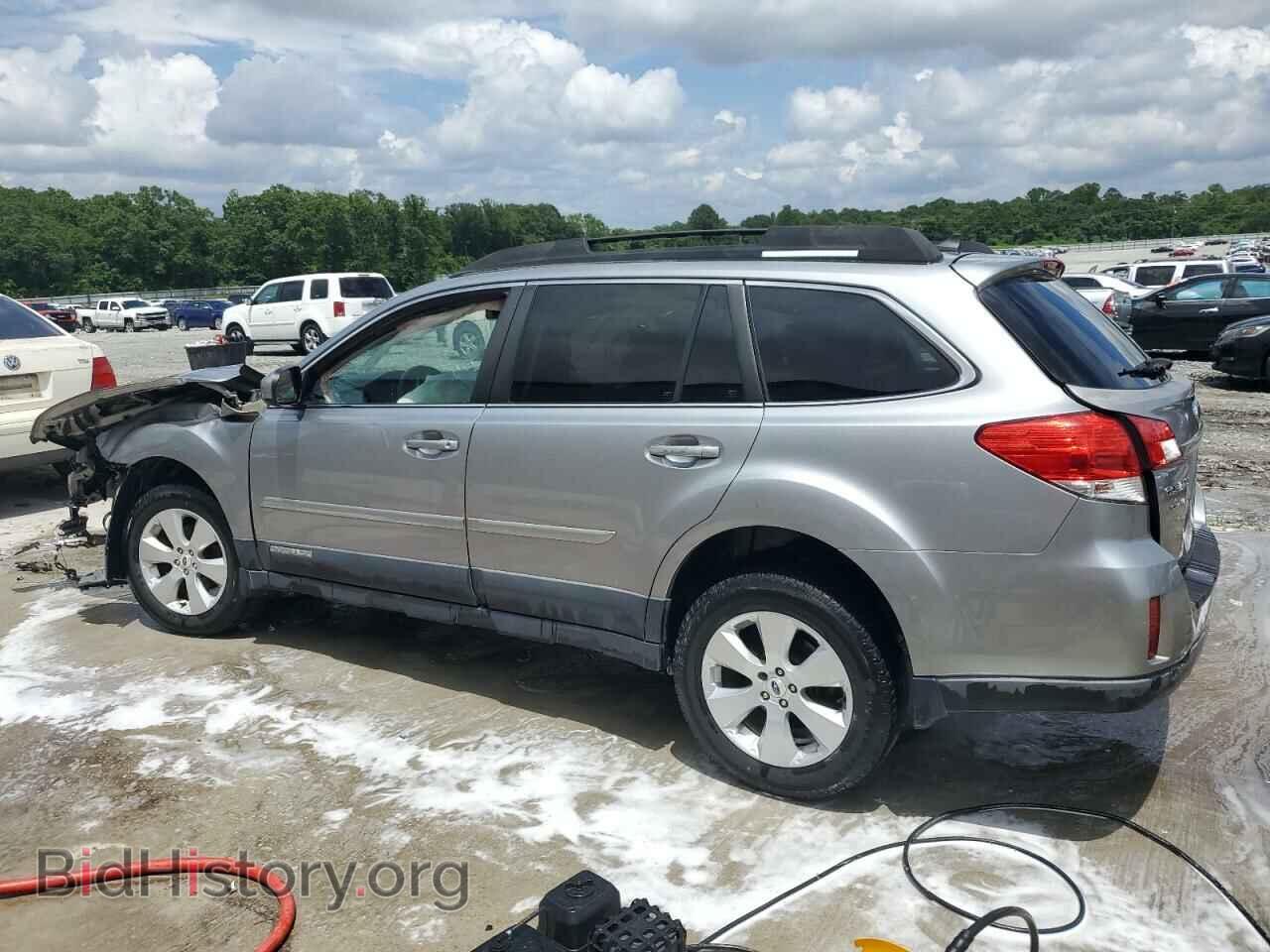 2011 SUBARU OUTBACK - VIN: 4S4BRBLC8B3436320 - Фото 2