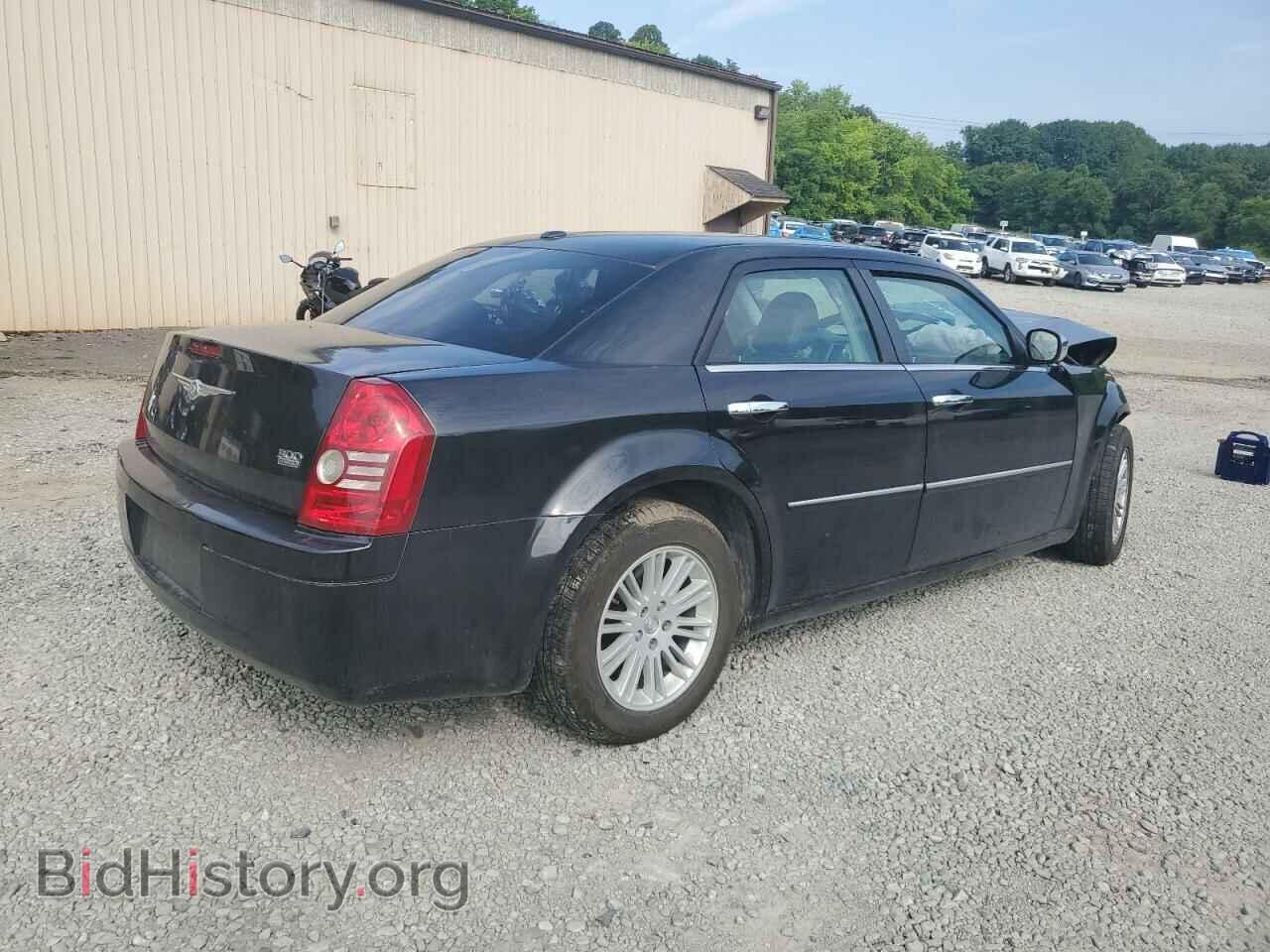 2010 CHRYSLER 300 - VIN: 2C3CA5CV0AH212932 - Фото 3