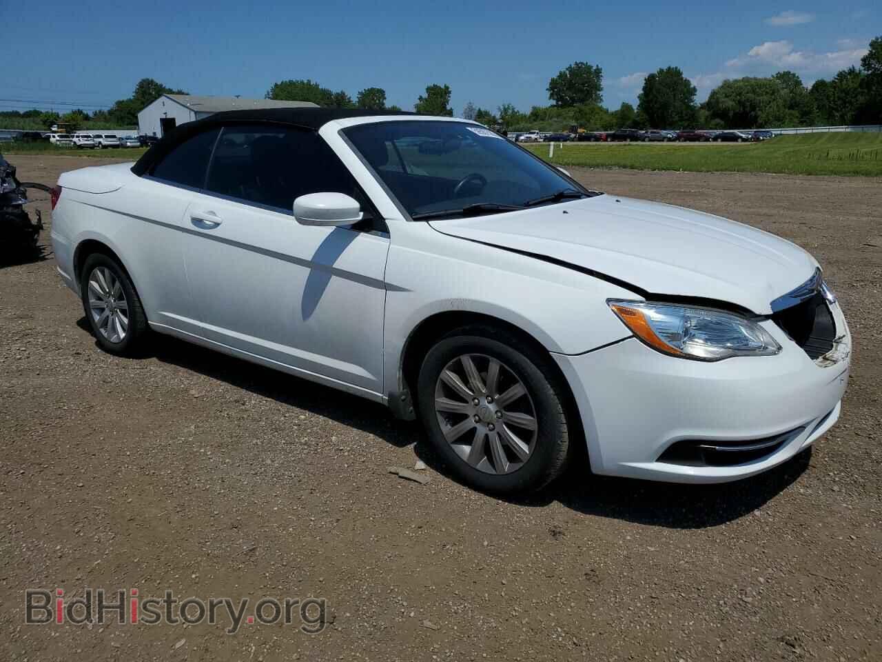 2011 CHRYSLER 200 - VIN: 1C3BC2EB7BN576846 - Фото 4