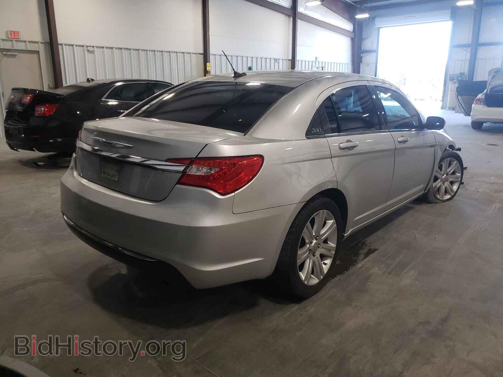 2012 CHRYSLER 200 - VIN: 1C3CCBBB0CN267665 - Фото 4
