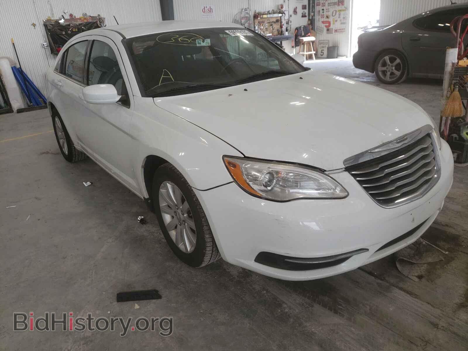 Photo 1C3BC1FB0BN589575 - CHRYSLER 200 2011