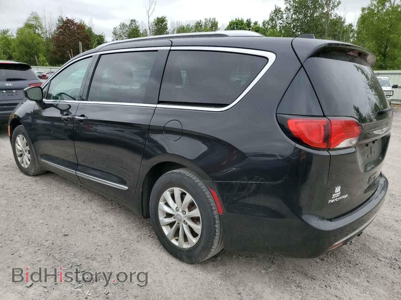 2019 CHRYSLER PACIFICA - VIN: 2C4RC1BG0KR593169 - Фото 2