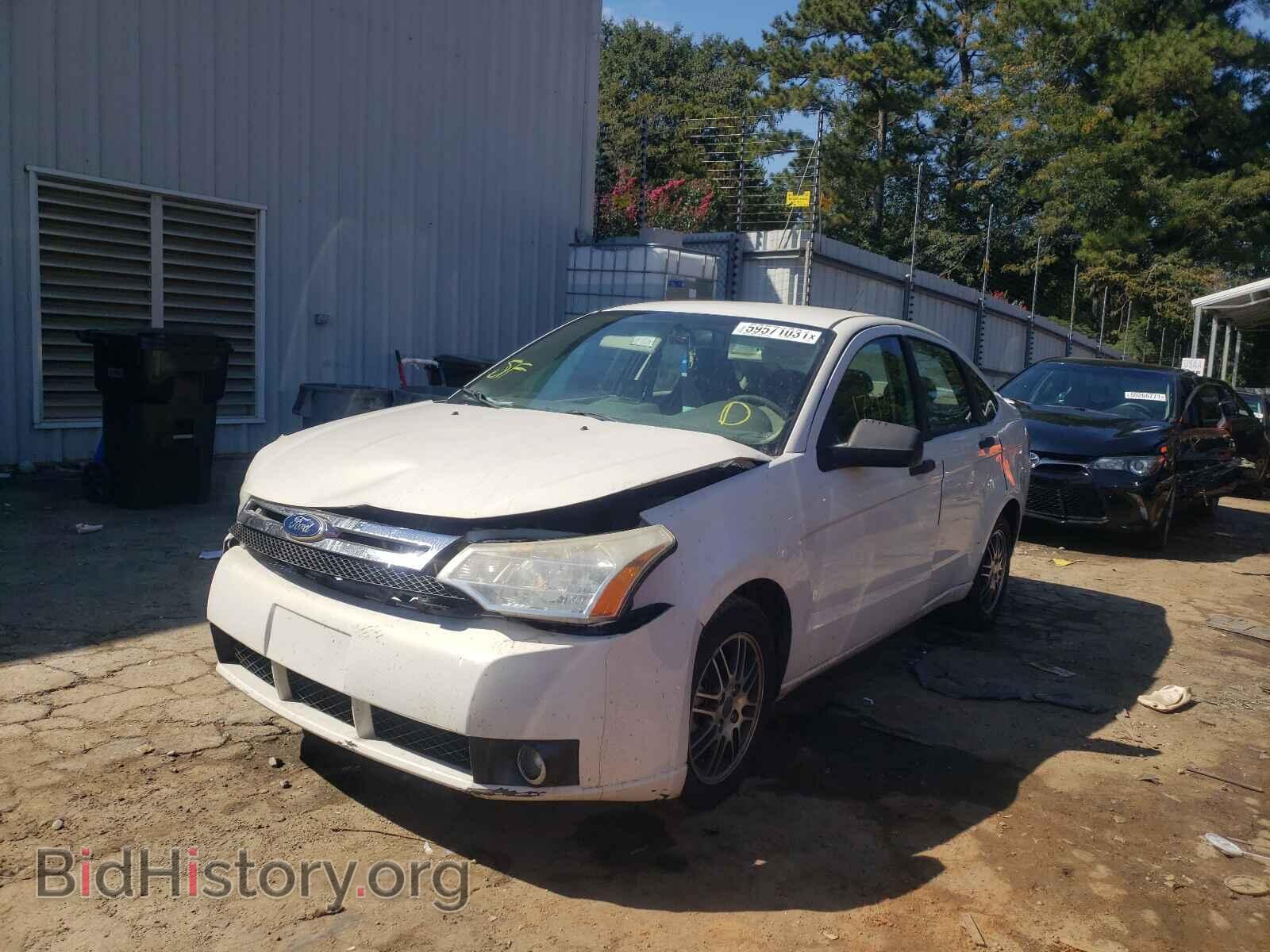 2011 FORD FOCUS - VIN: 1FAHP3FN0BW169573 - Фото 2