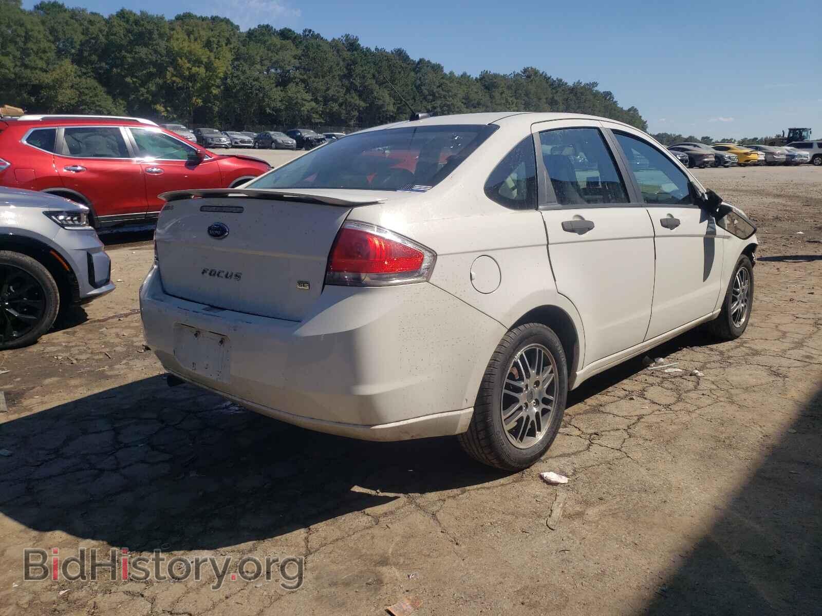 2011 FORD FOCUS - VIN: 1FAHP3FN0BW169573 - Фото 4
