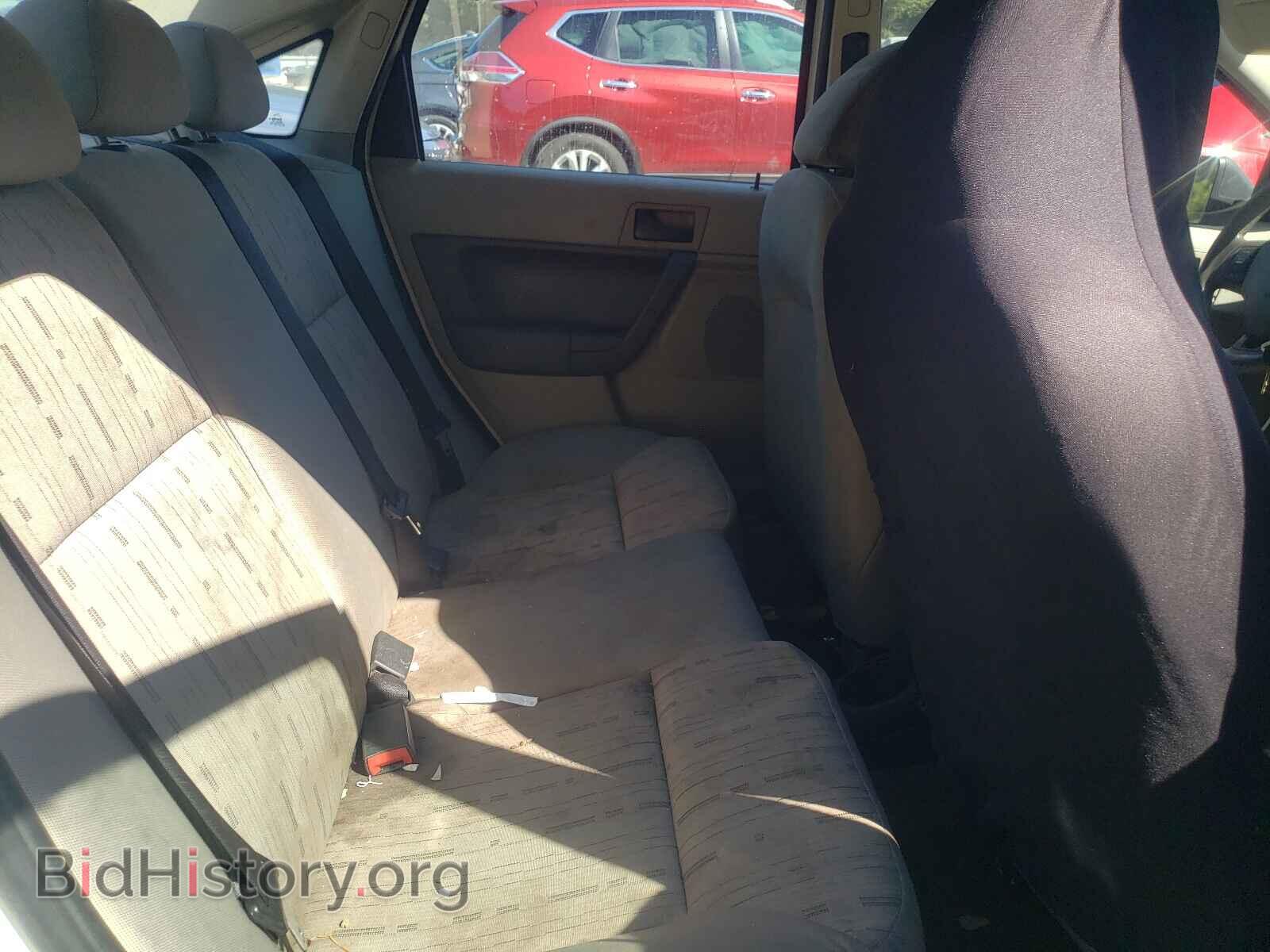 2011 FORD FOCUS - VIN: 1FAHP3FN0BW169573 - Фото 6